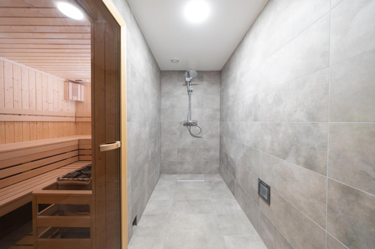 Apartamenty Baltivia Olimpijska 2 Мєлно Екстер'єр фото